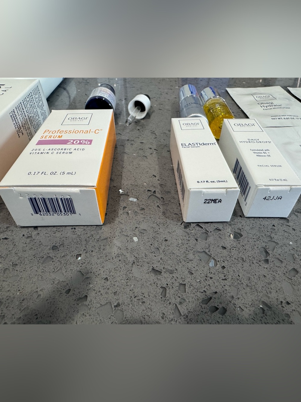 Obagi Medical 10 piece set, new in box, see below for details - Picture 3 of 8